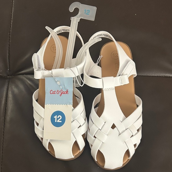 Cat & Jack White Strappy Sandals girls size 8 NEW - Picture 1 of 1
